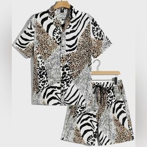 Zebra print short set.